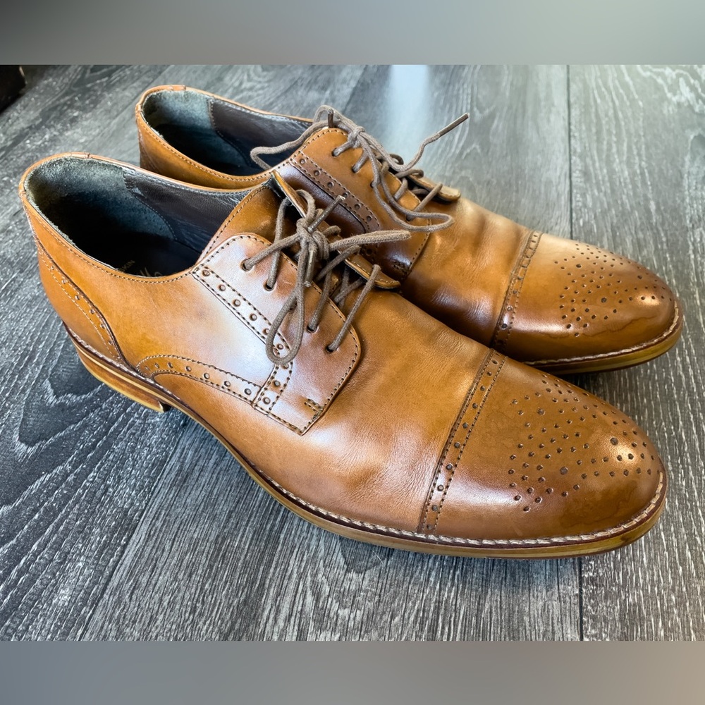Johnston & Murphy J&M Est. 1850 Brown Leather Wingtip Dress Shoes — Men’s 10.5.